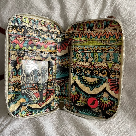 Sakroots crossbody wallet - Picture 7 of 8